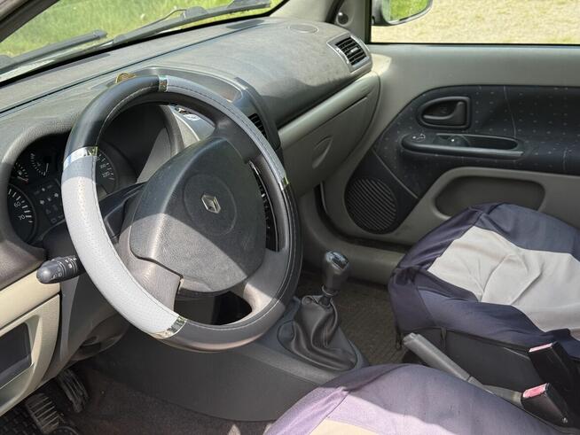 Clio II Tomaszów Bolesławiecki - zdjęcie 2