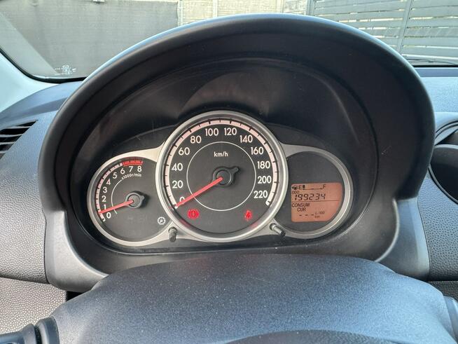 Mazda 2 Serwisowany do końca w ASO ! Pełna historia Polecam Szerominek - zdjęcie 8