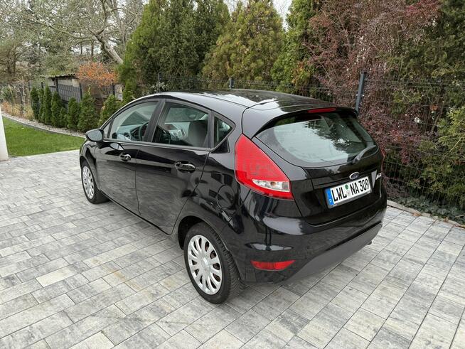 Ford Fiesta jak nowa !!! Niski oryginalny przebieg !!! Poznań - zdjęcie 4