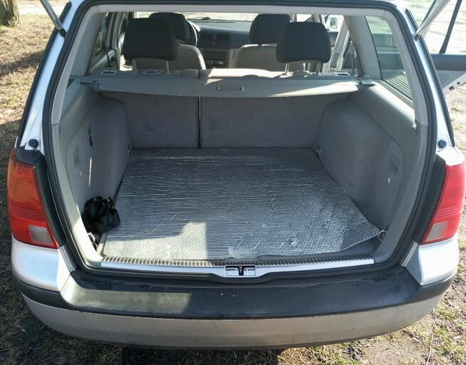 Sprzedam volkswagena borę kombi 2002 r. w Benzynie Euro 4 Bydgoszcz - zdjęcie 11