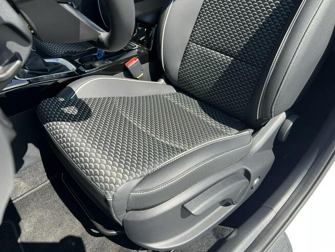 Kia Cee'd TRIBUTE + felgi 17" biała perła Słupsk - zdjęcie 12