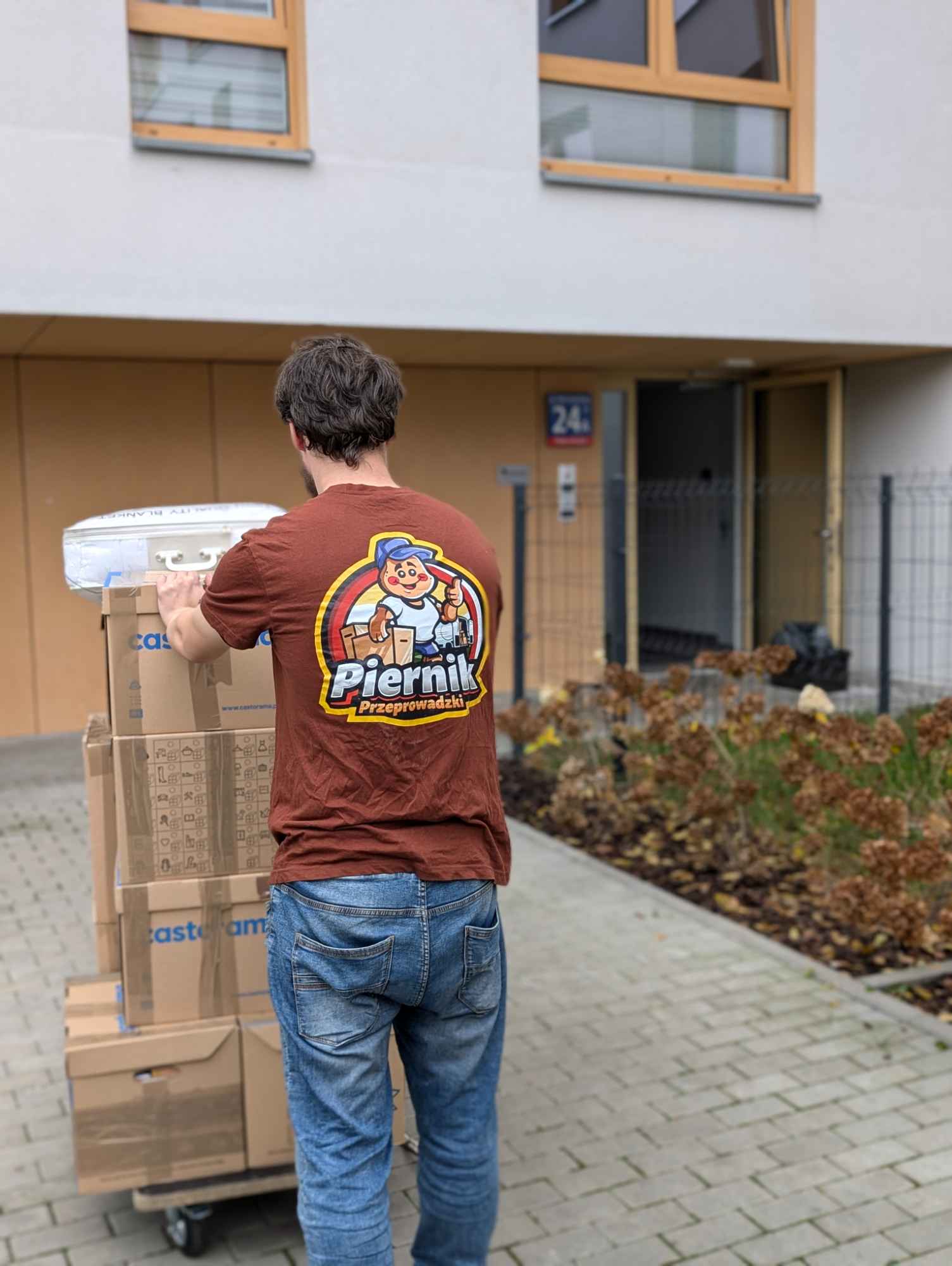 Piernik Przeprowadzki Toruń Transport Mebli Bagażówka Toruń - zdjęcie 5