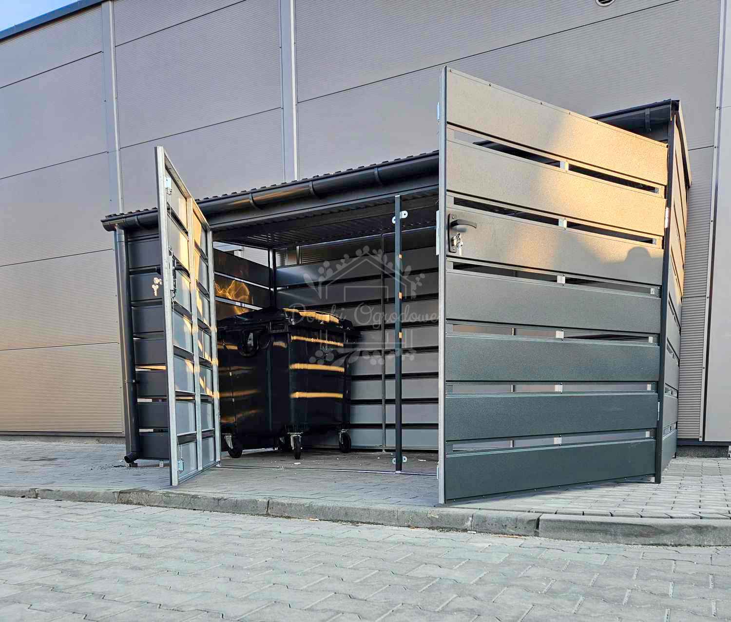 Wiata śmietnikowa  Schowek 4x2m   panele  Antracyt  rynny ID848 Ostrowiec Świętokrzyski - zdjęcie 8