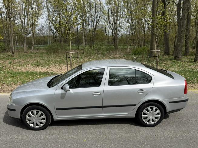 Škoda Octavia 1,6 Benzyna 116 KONI Climatronic Grz. Fotele Józefkowo - zdjęcie 4