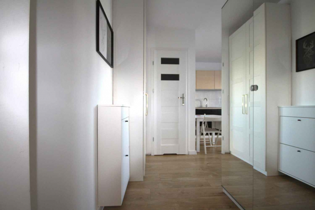 1pok, 20met, Okolice Inżynierskiej PARKING (Wrocław) Stare Miasto - zdjęcie 5