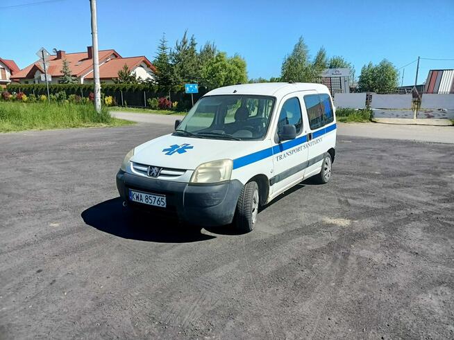 Peugeot Partner 1.9D 69km 03r Karetka Sanitarna Tarnów - zdjęcie 2
