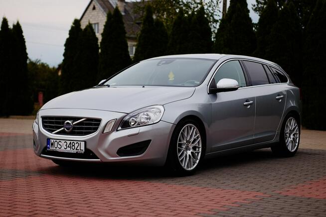 Volvo V60 2.0_163KM_Rdesign_Automat Rzekuń - zdjęcie 5