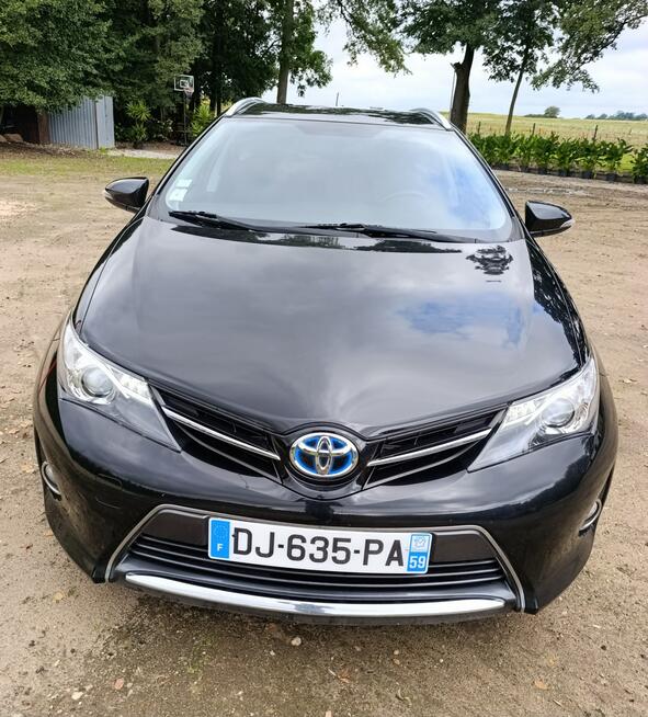 Toyota Auris 1.8 Hybrid Pleszew - zdjęcie 2