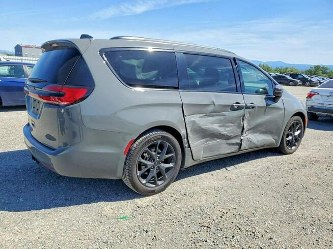 Chrysler Pacifica / Bogata wersja / automat / niski przebieg Warszawa - zdjęcie 4