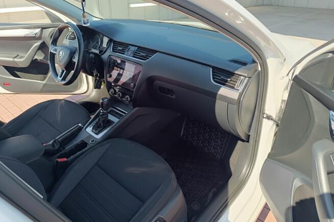 Skoda Octavia III 2.0 Kombi TDI SCR Ambition DSG 2018 Radomsko - zdjęcie 4