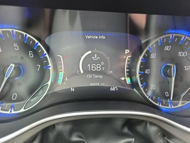 Chrysler Pacifica LIMITED / niski przebieg / mała szkoda Tarnów - zdjęcie 11