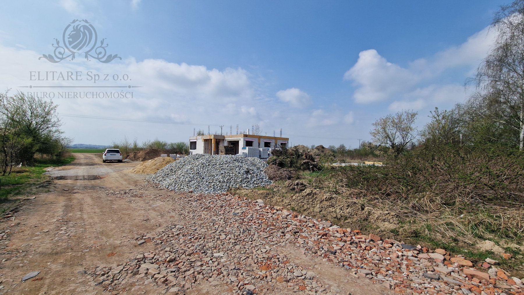 Piekna działka budowlana, połozona w cichej i zielonej okloicy. Lutynia - zdjęcie 2