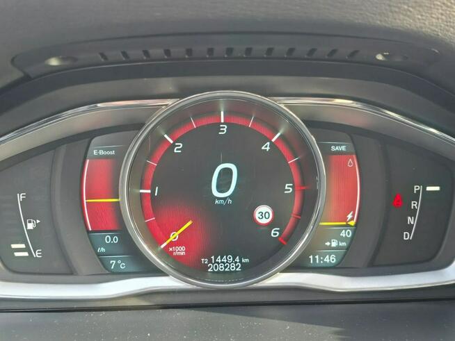 Volvo V60 Bezwypadkowy serwisowany zarejestrowany Wólka Mińska - zdjęcie 10