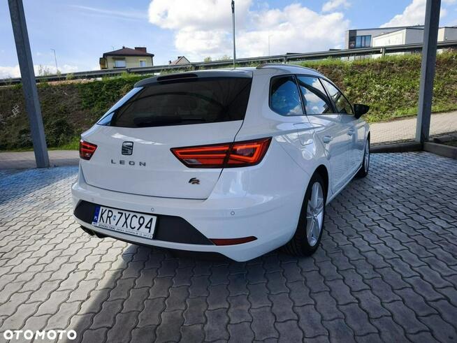 Seat Leon Sportstourer 1.5 TSI FR Kraków - zdjęcie 5