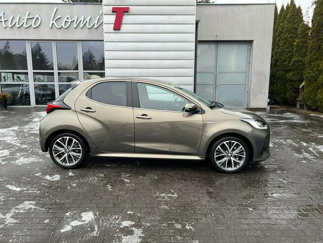 Toyota Yaris 1.5 Hybryda Bogata Jak nowa Grzane fotele Kamera Baranowo - zdjęcie 6