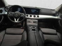 Mercedes E 220 Komorniki - zdjęcie 9