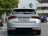 Škoda Octavia 1,5 115 KM Essence Tychy - zdjęcie 8