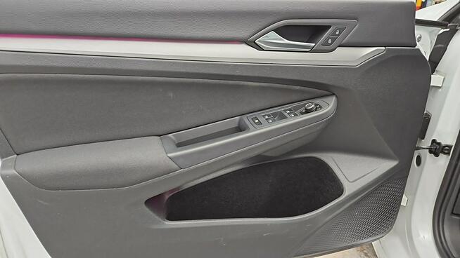 Volkswagen Golf 1.0 TSI Life ! Z Polskiego Salonu ! Faktura VAT ! Warszawa - zdjęcie 10