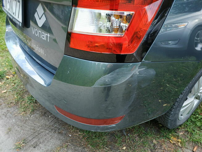 Syndyk sprzeda Skoda Fabia 1,0 Ambition Wrocław - zdjęcie 4