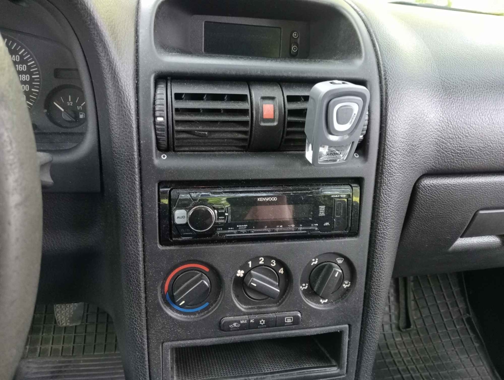 Sprzedam Opel Astra 1,6 G Ochota - zdjęcie 5