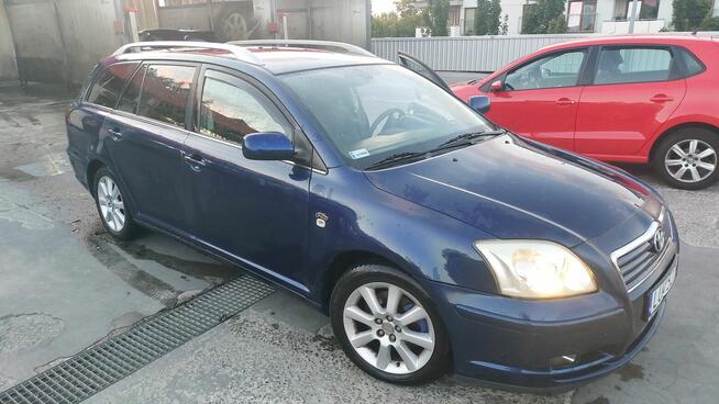 Toyota avensis T25 Lublin - zdjęcie 1
