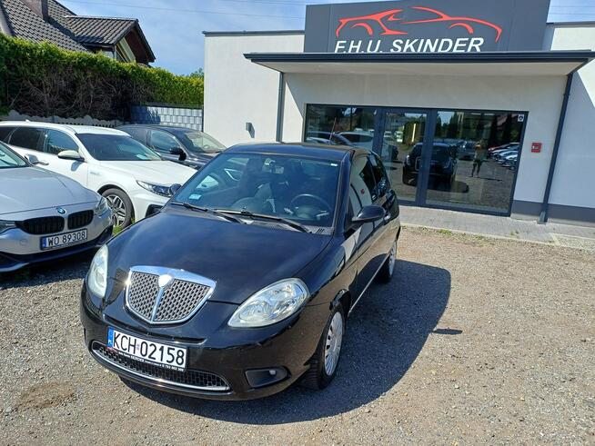 Lancia Ypsilon Klima * Zarejestrowany *Bezwypadkowy *Serwisowany Chrzanów - zdjęcie 3