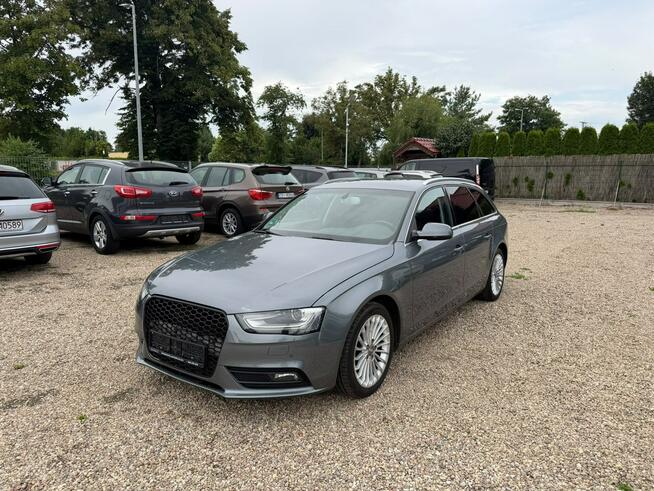 Audi A4 B8 2,0 Diesel 150KM Ładna Zadbana Nowy Rozrząd Białogard - zdjęcie 1