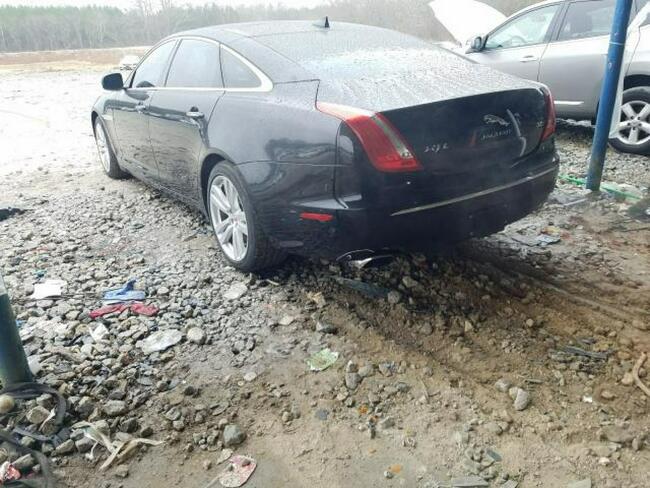 Jaguar XJ 2015, 3.0L, Portfolio, porysowany lakier Warszawa - zdjęcie 3