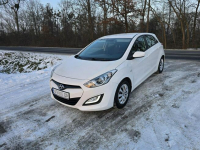 Hyundai i30 5 drzwi 1,4 benzynka  99 KM w bardzo ładnym stanie !!!