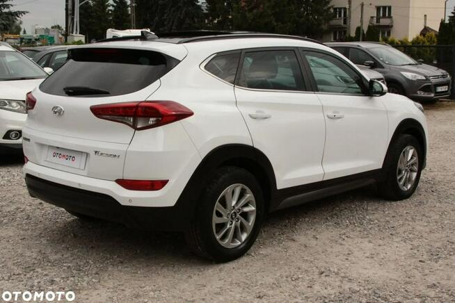 Hyundai Tucson 1.7crdi 2016r NAVI Panorama Strzała - zdjęcie 7