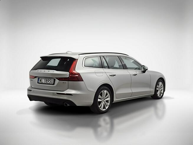 Volvo V60 B3 B Momentum Pro aut ! Z Polskiego Salonu ! Faktura Vat ! Warszawa - zdjęcie 5