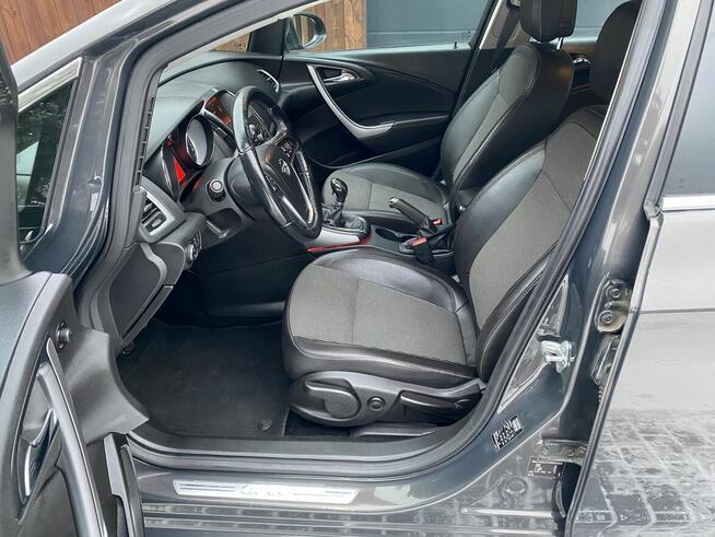 Opel Astra J - Mega Wyposażenie - BEZWYPADKOWA - KOLOR Legionowo - zdjęcie 11