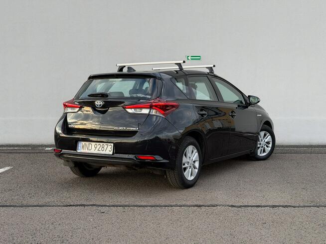 Toyota Auris Salon PL Hybryda 1.8 Serwisowany w ASO Kraków - zdjęcie 2