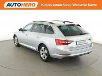 Škoda Superb full led automat fv23 niski przebieg navi kamera pdc Warszawa - zdjęcie 4