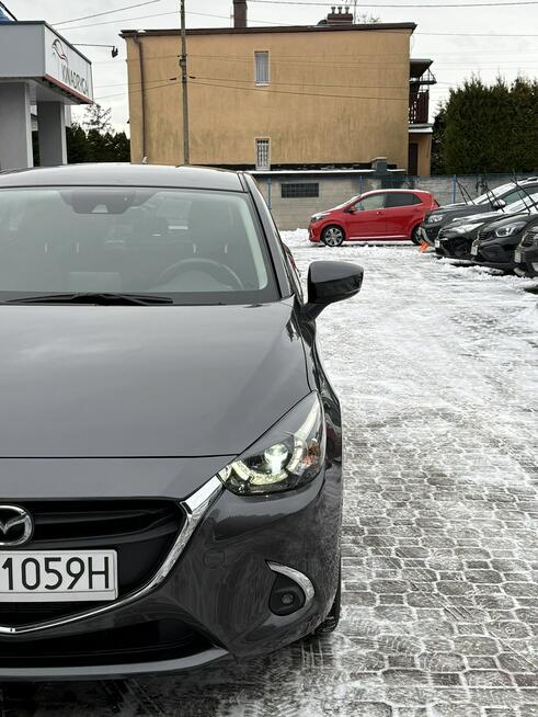 Mazda 2 Rezerwacja Tarnowskie Góry - zdjęcie 11