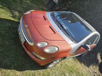 Samochód Smart Fourfour