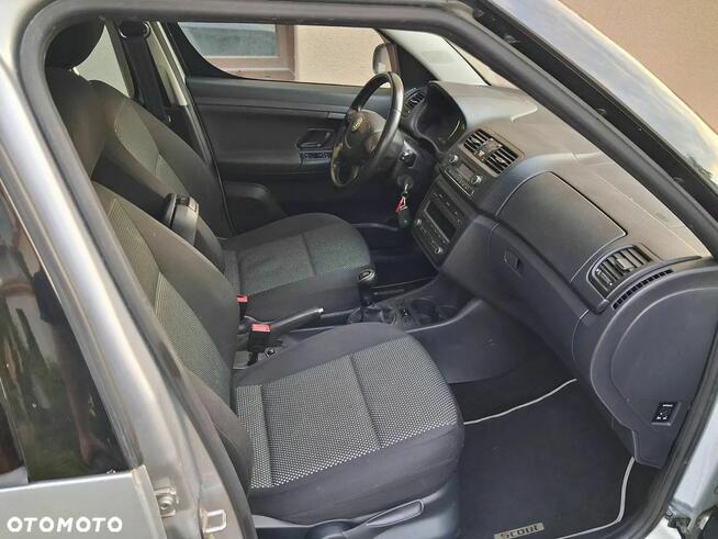 Skoda Roomster 1.6 TDI DPF Scout PLUS EDITION Chodzież - zdjęcie 9