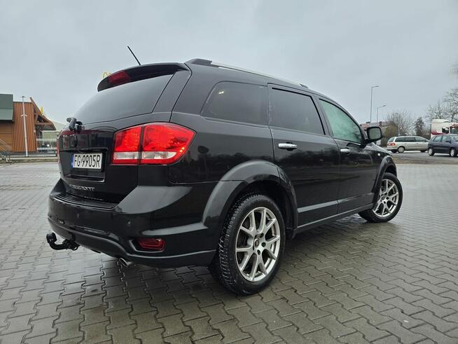 Fiat Freemont 2.0d 170KM Automat AWD Skóra 7 Os Alpine Audio Słupca - zdjęcie 3
