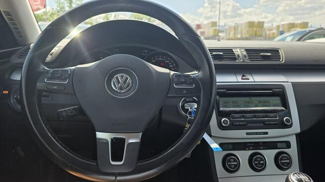 Volkswagen Passat Climatronic  super stan nowy rozrząd Lębork - zdjęcie 11