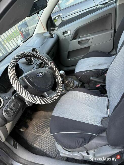 Ford Fiesta 1.4 2002r Brodnica - zdjęcie 8