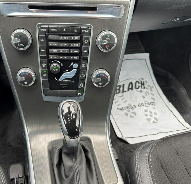 Volvo XC 60 PROMOCJA - Pisemna Gwarancja 12 miesięcy Konin - zdjęcie 10