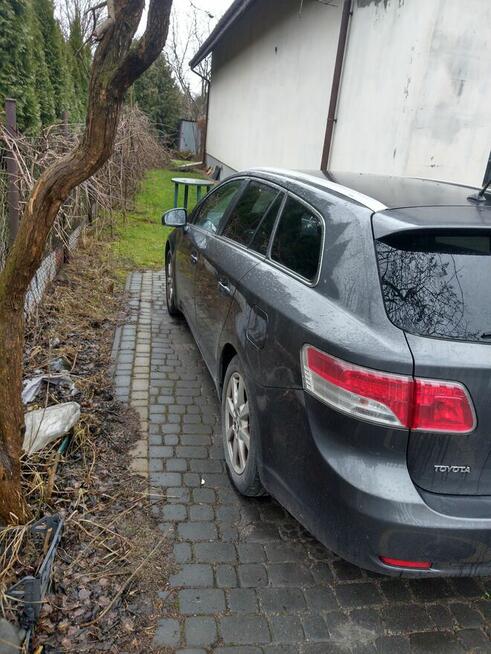 Toyota Avensis kombi ll t27 manual benzyna 2.0 Pruszków - zdjęcie 4