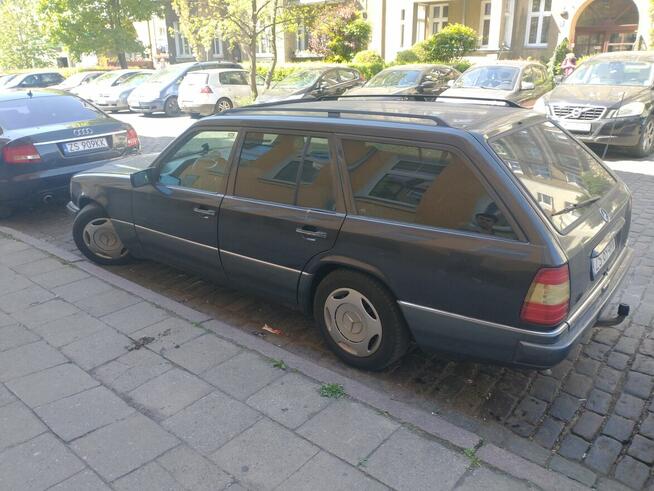 Mercedes w 124 lift - e klasa kombi 1996r Szczecin - zdjęcie 1
