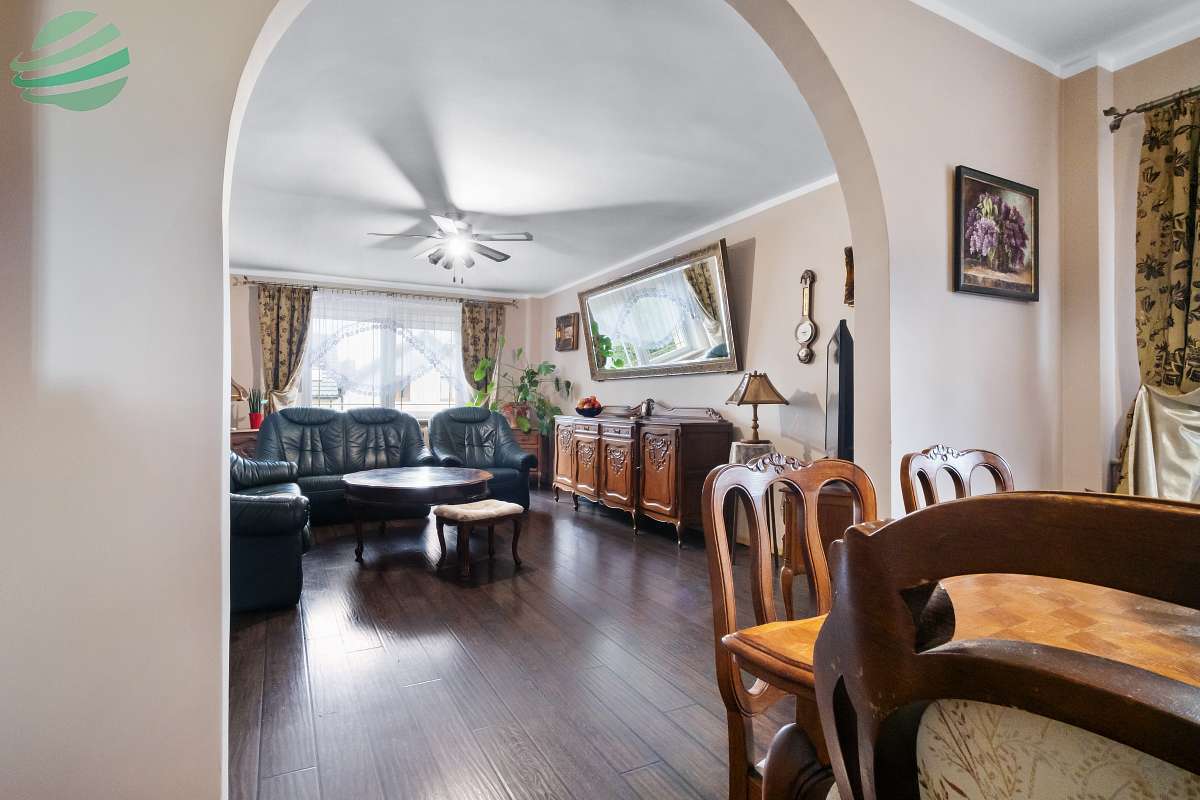 Dom jednorodzinny z niezależnym mieszkaniem i budy Darłowo - zdjęcie 6