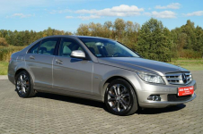 Mercedes C 320 AVANTGARDE C320 DIESEL 224KM AUTOMAT PANORAMA SKÓRA Goczałkowice-Zdrój - zdjęcie 9