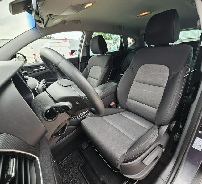 Hyundai Tucson 1.6 CRDI 136KM Automat 2019 SalonPL Kielce - zdjęcie 10