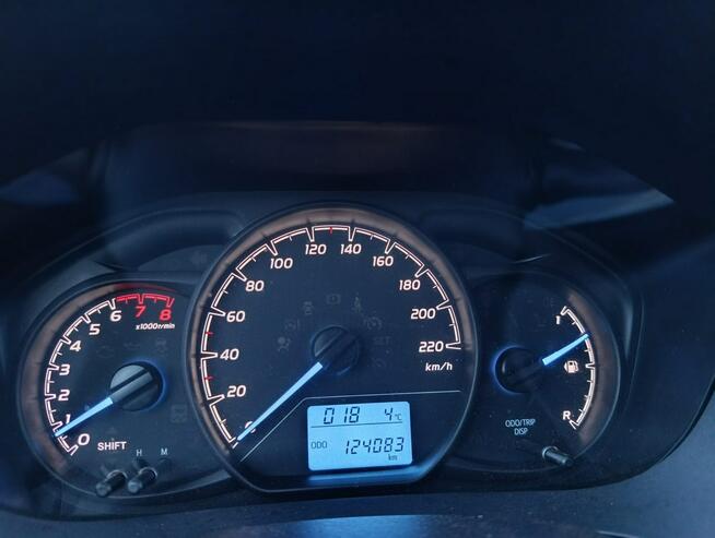 Toyota Yaris 1-właściciel fv23% Otwock - zdjęcie 7