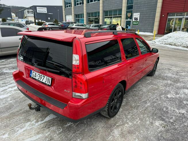 Volvo V70 2,4D 163KM Rumia - zdjęcie 4