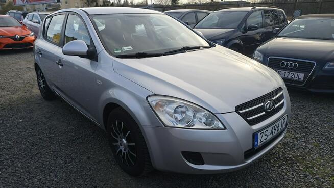 Kia Cee'd 1,4 109 KM 194 tys.km/Alu/Klimatyzacja/Ładny Szczecin - zdjęcie 2