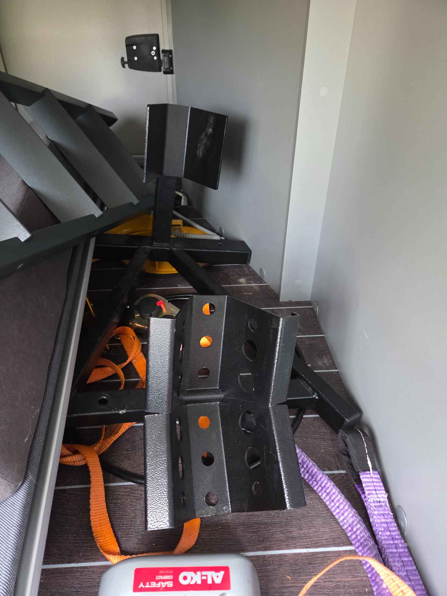 Sprzedam przyczepe kempingową KNAUS Sport&amp;Fun Black Edition Szymiszów - zdjęcie 4